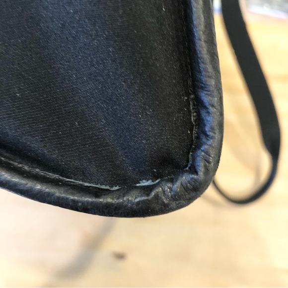 Fossil Leather & Nylon Black Laptop/Messenger Bag, 16” x 11” x 4.5” - Picture 13 of 14